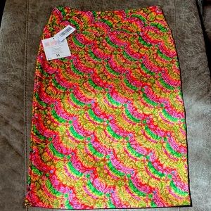NWT LuLaRoe Cassie Pencil Skirt Size: Medium